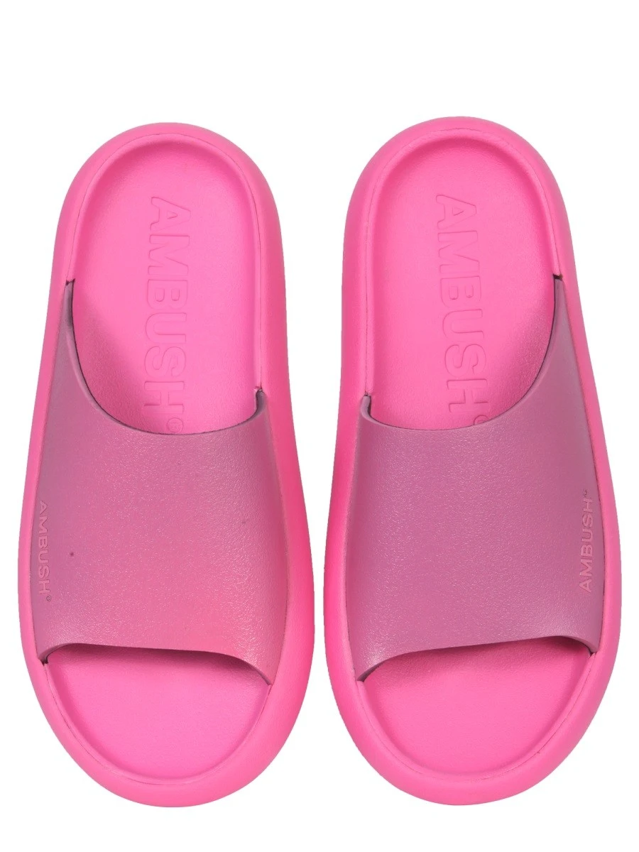 RUBBER SLIDE SANDALS.webp
