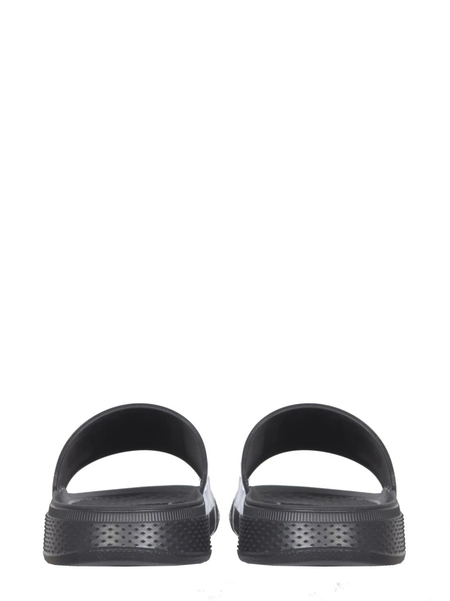 RUBBER SLIDE SANDALS.webp