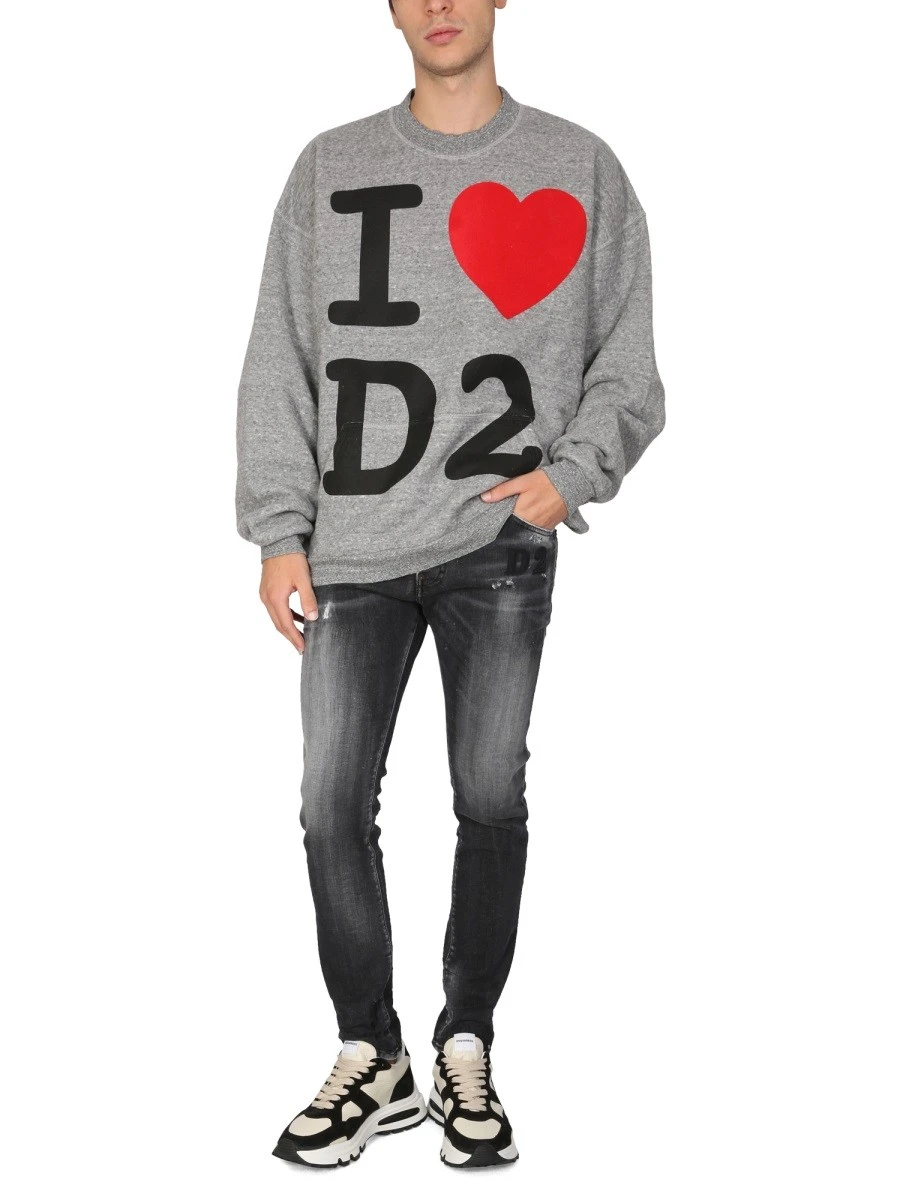 I LOVE D2 SWEATSHIRT.webp