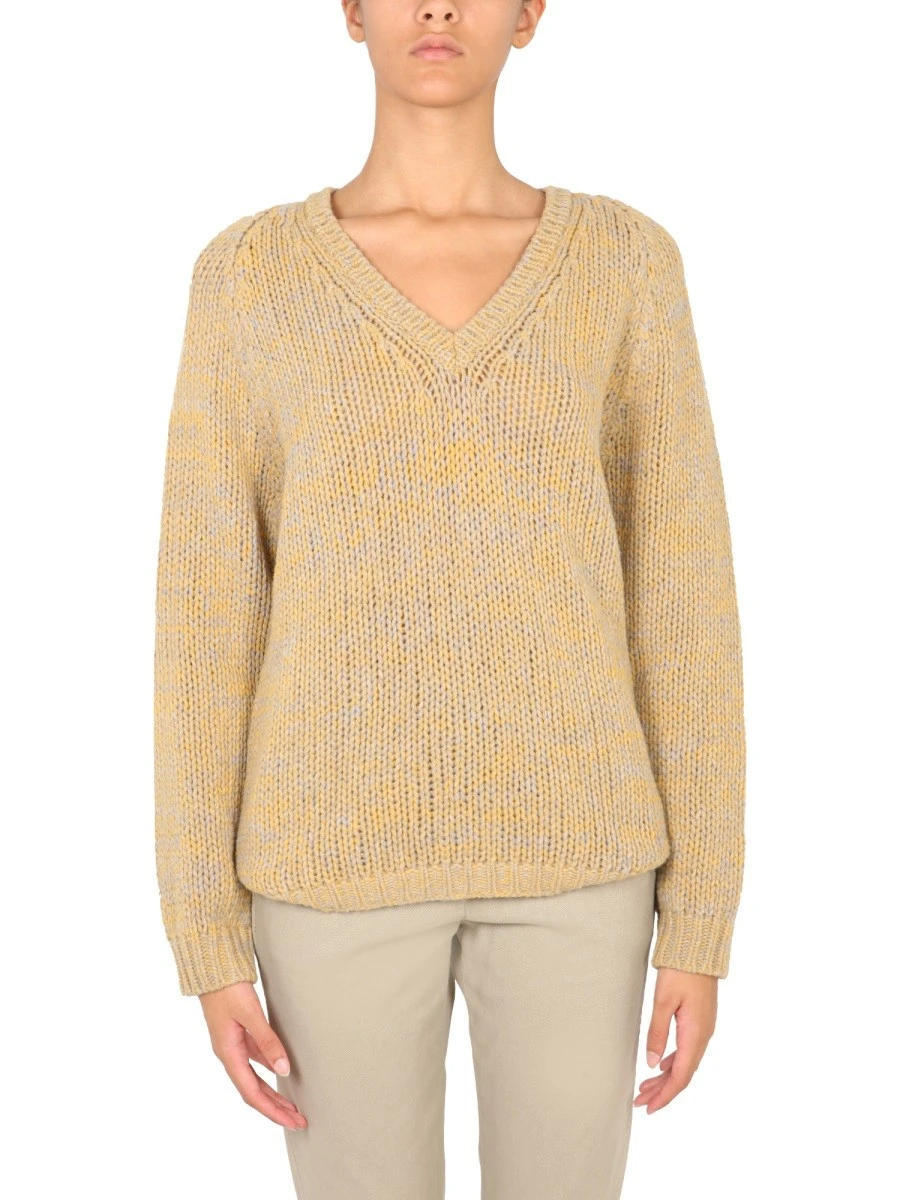 V-NECK SWEATER.webp
