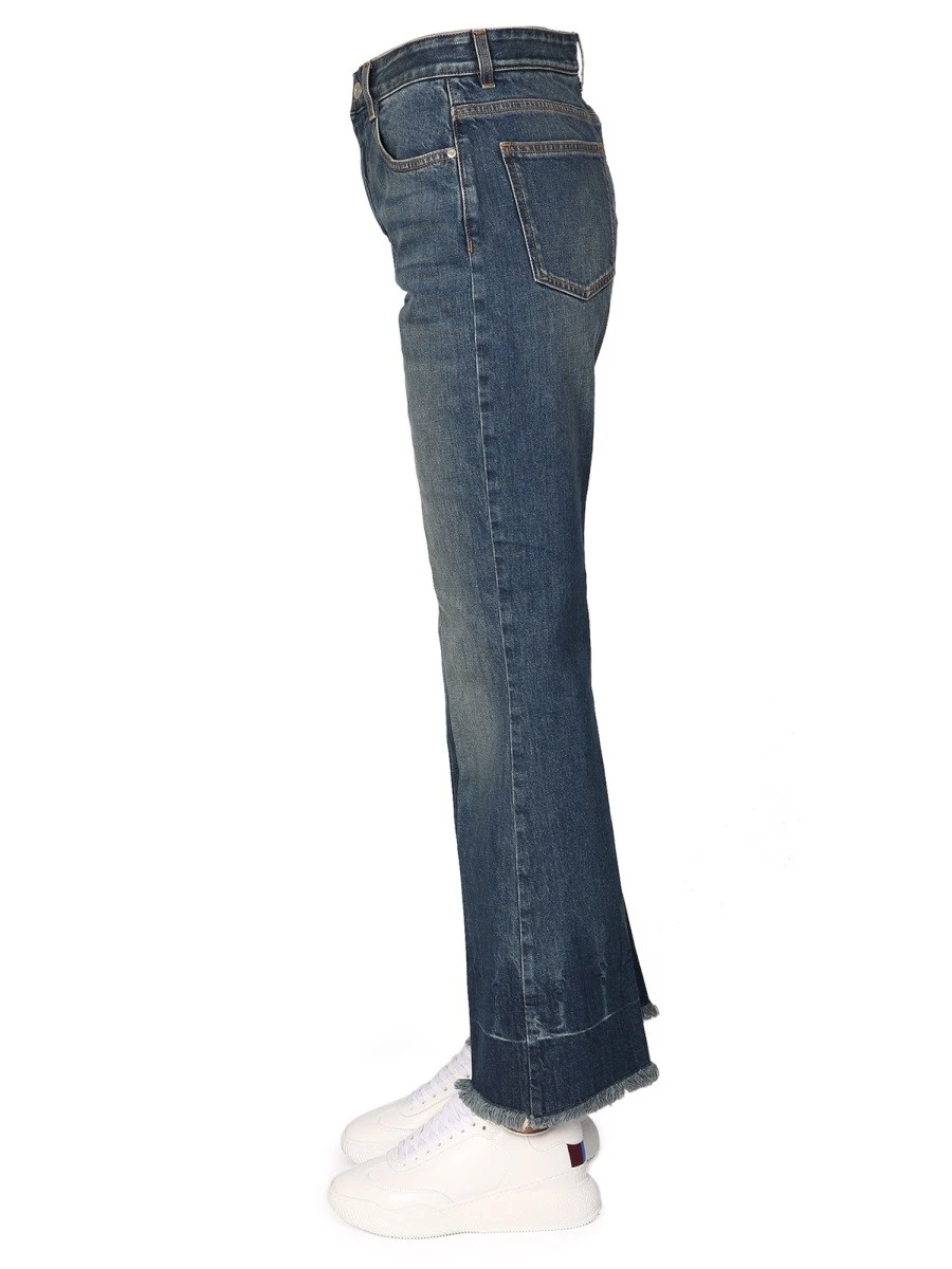 JEANS IN DENIM.webp