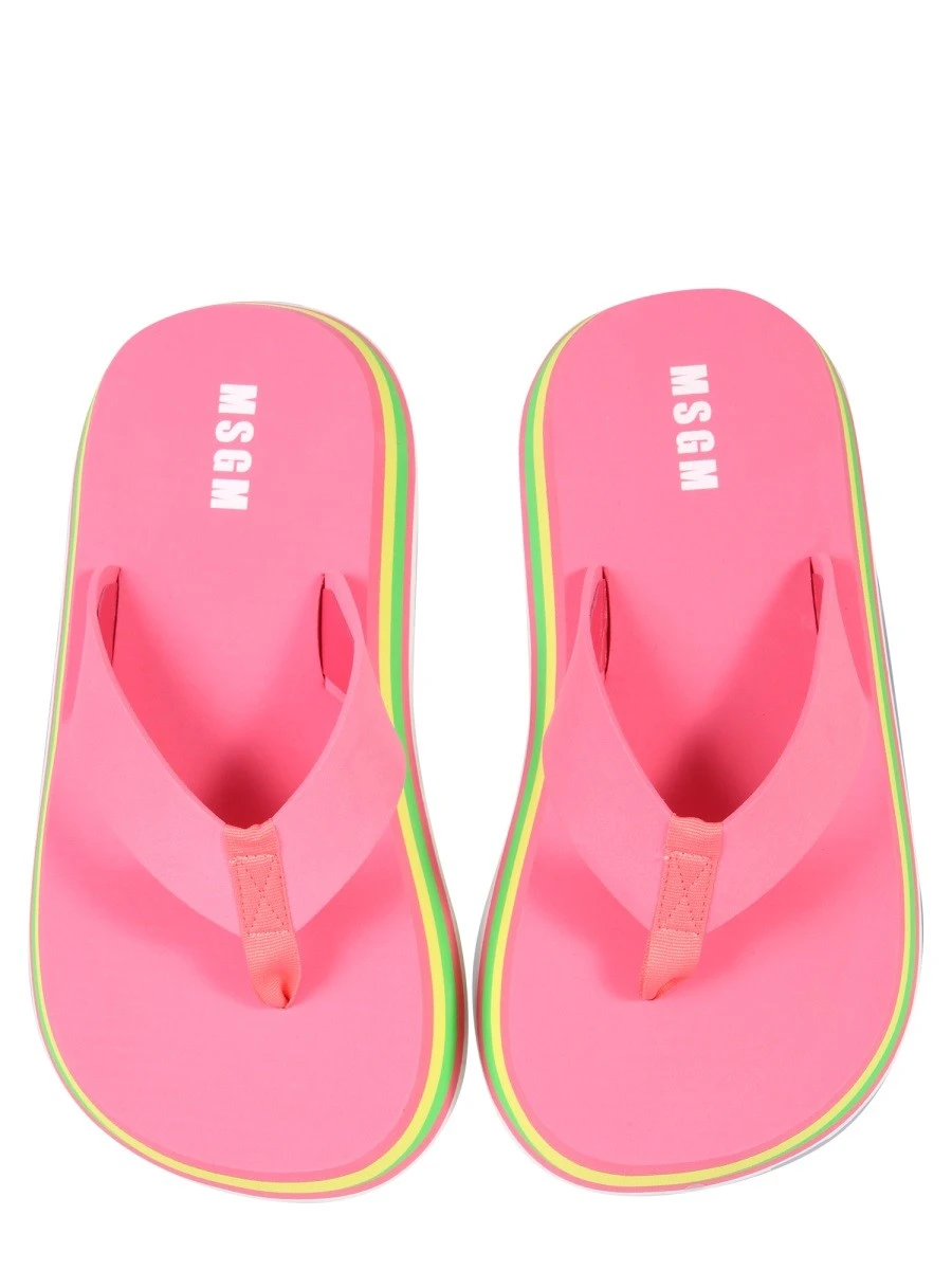 THONG SANDALS.webp