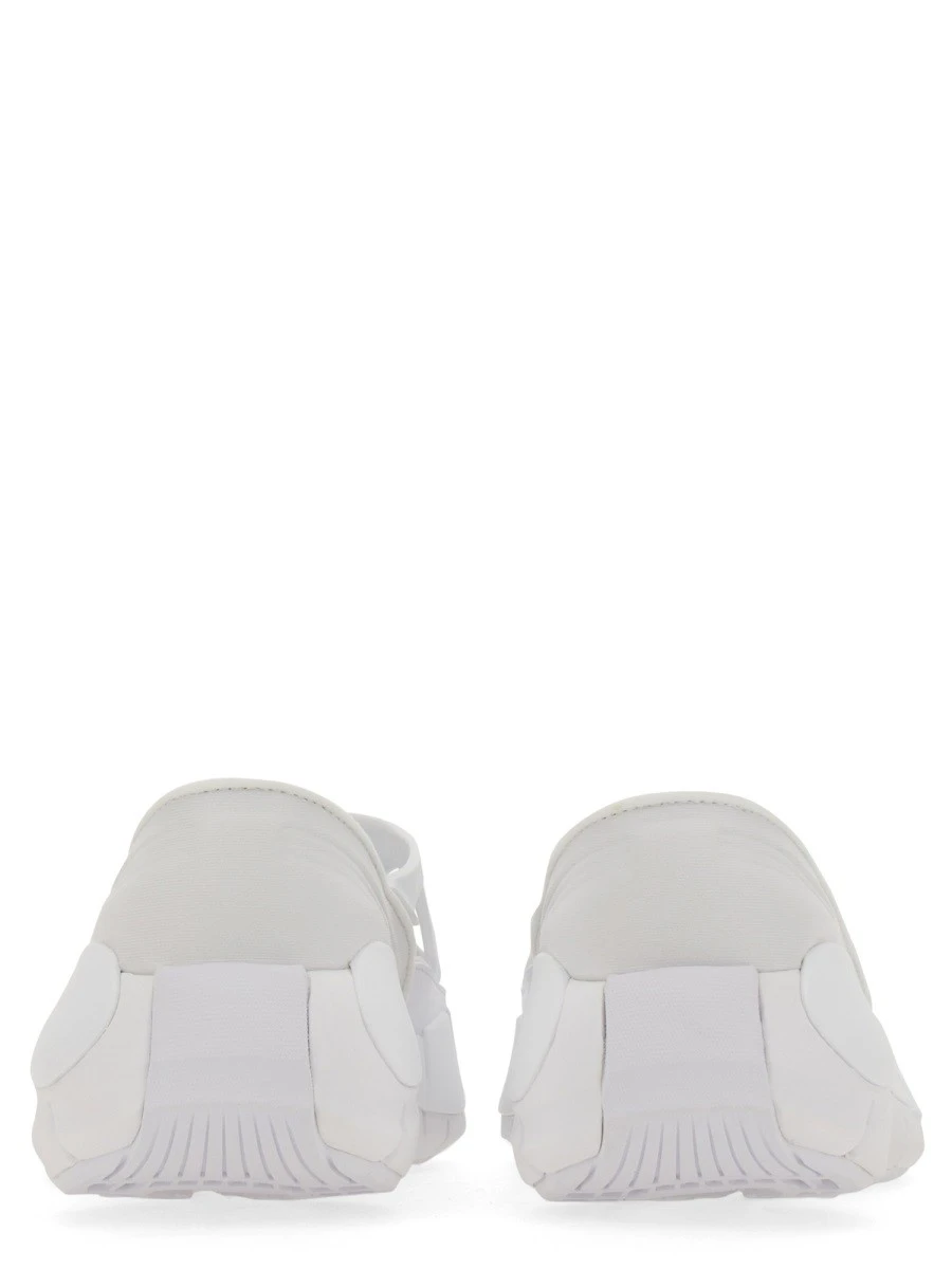 SNEAKER PROJECT 0 CR.webp