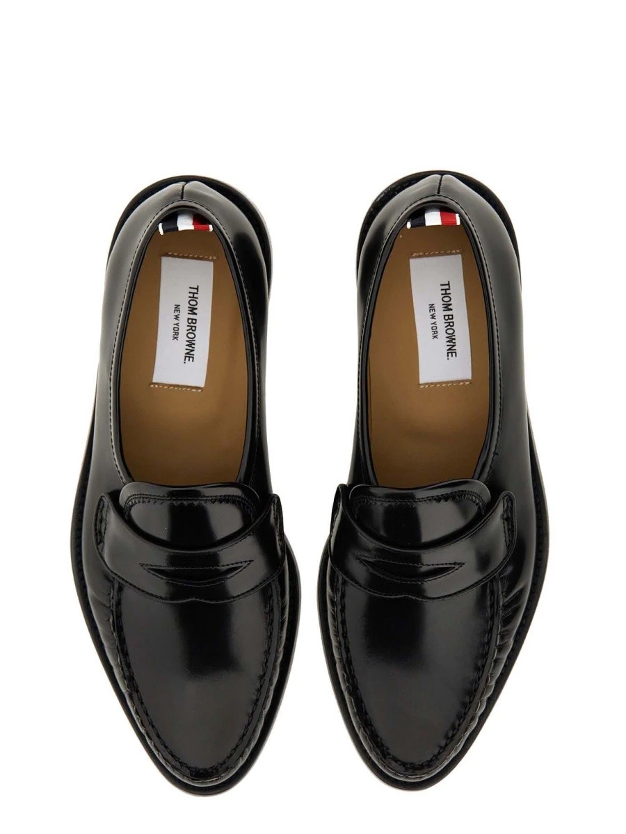 LEATHER LOAFER.webp