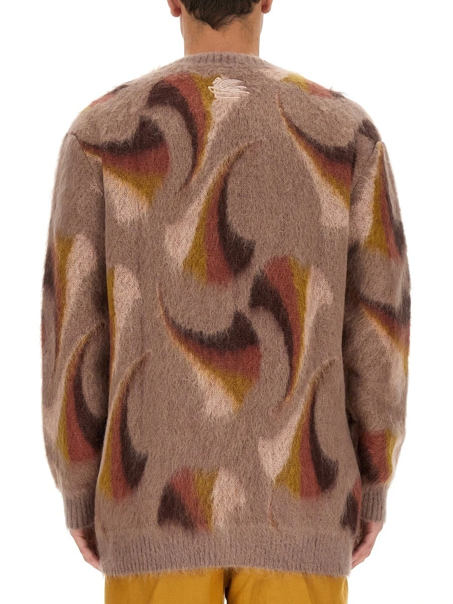 V-NECK CARDIGAN.webp