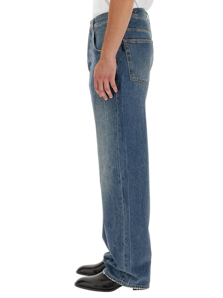 JEANS IN DENIM.webp