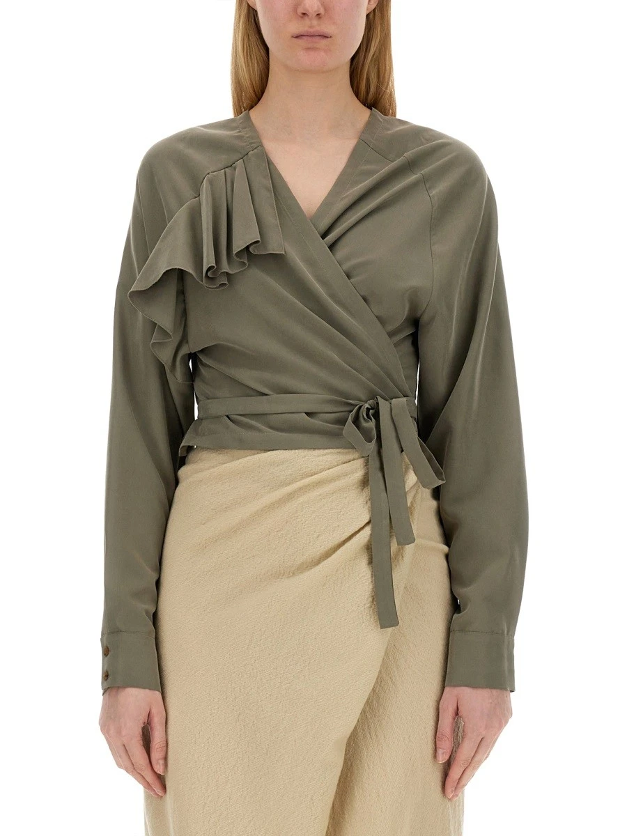 TOP WITH RUFFLES.webp