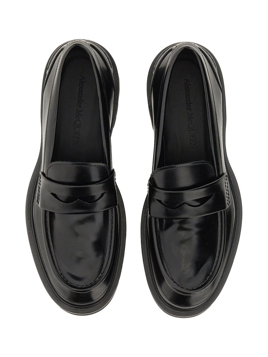 LEATHER LOAFER.webp