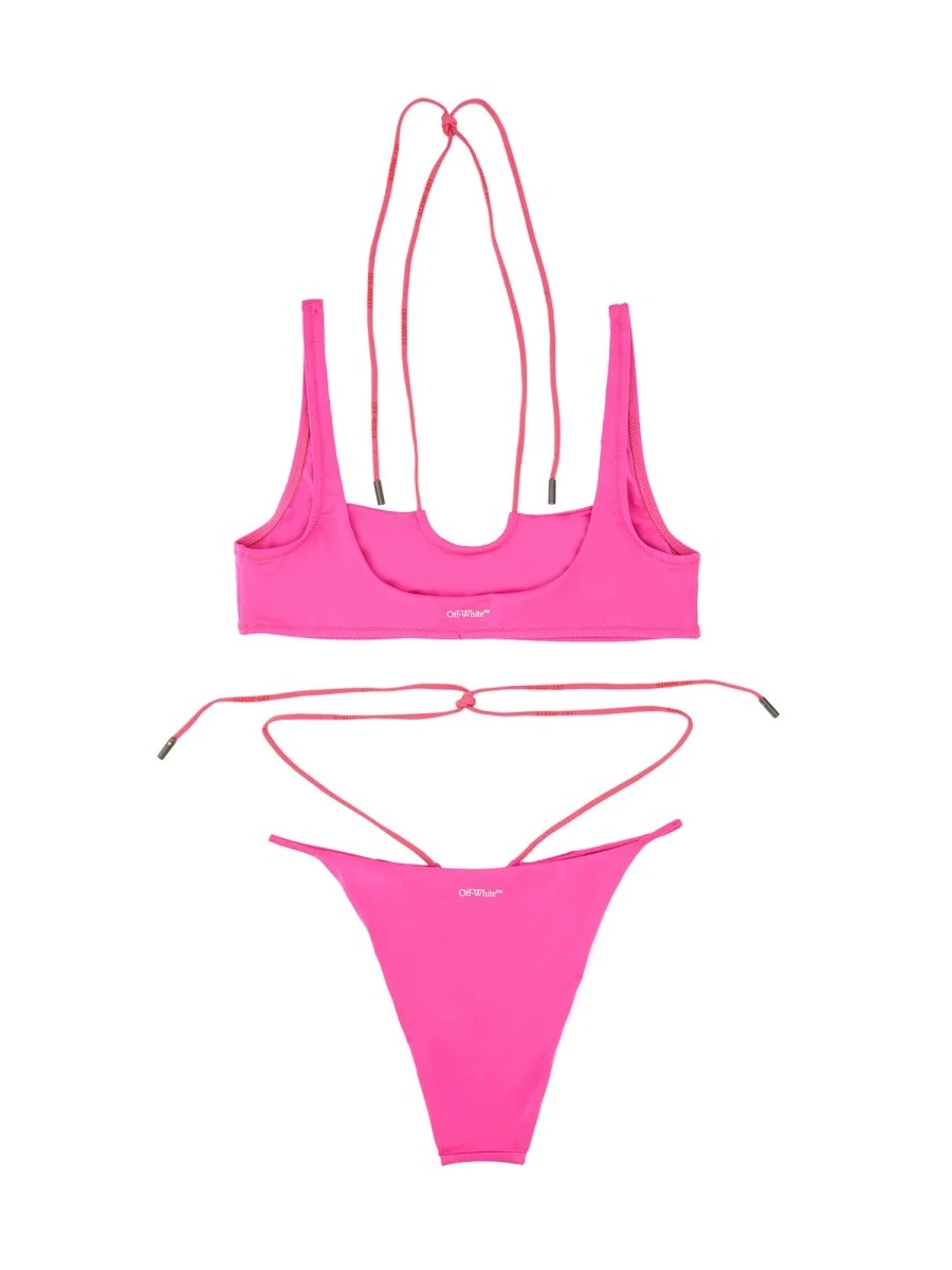 COSTUME WITH LACES.webp