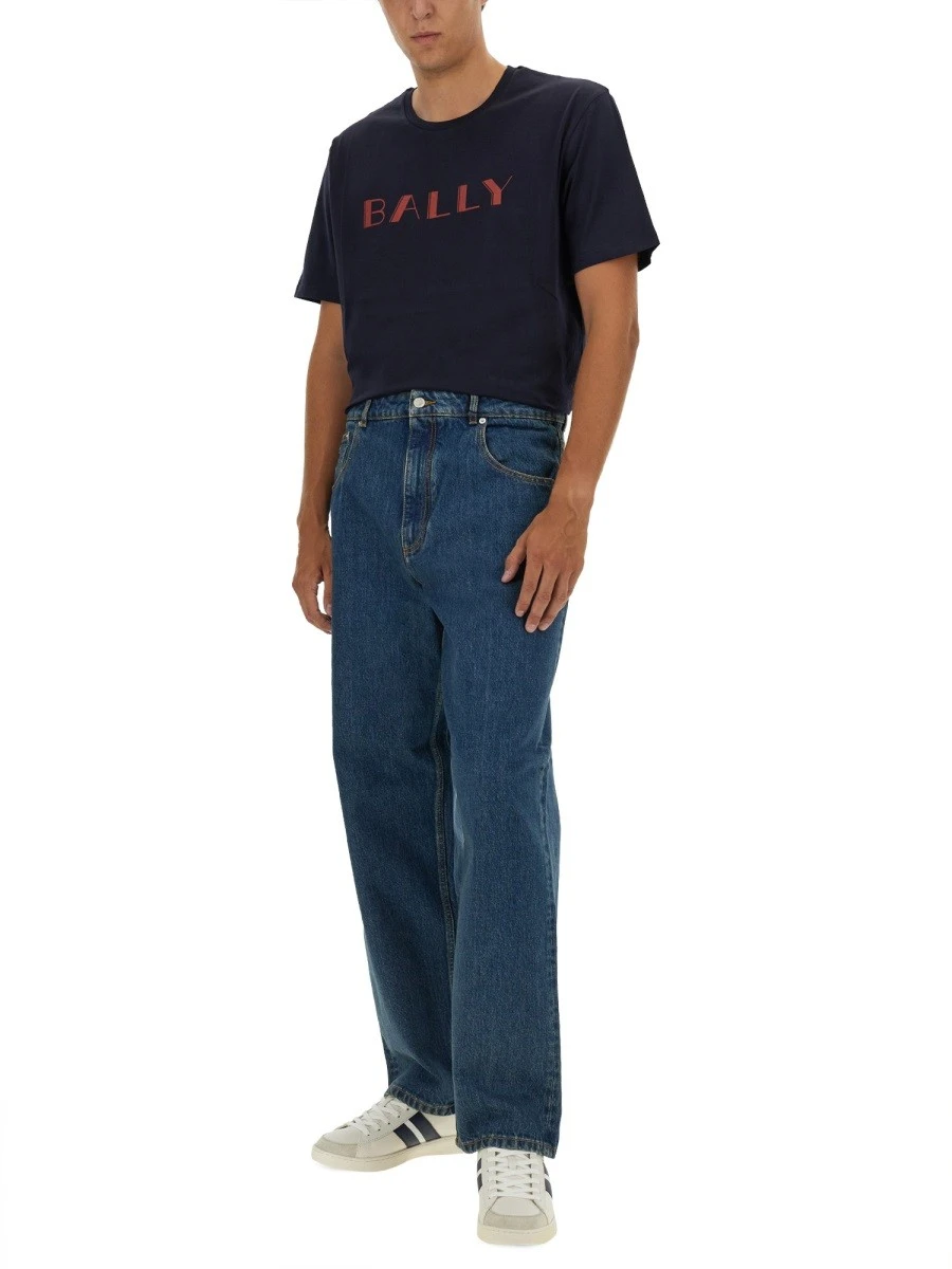 BAGGY FIT JEANS.webp