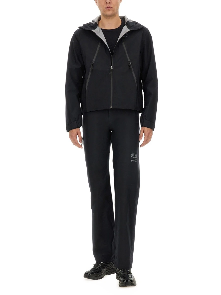 TECHNICAL FABRIC TOP.webp