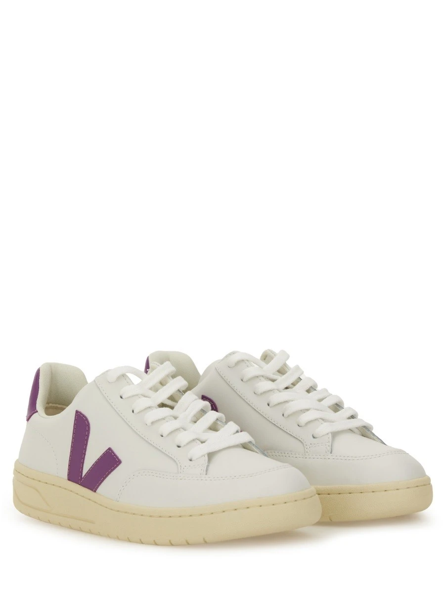 SNEAKER "V-12".webp