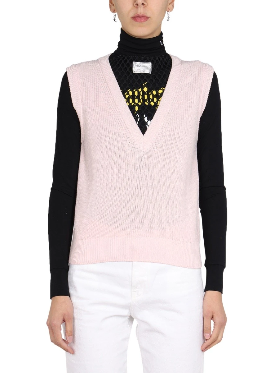 KNITTED VEST.webp