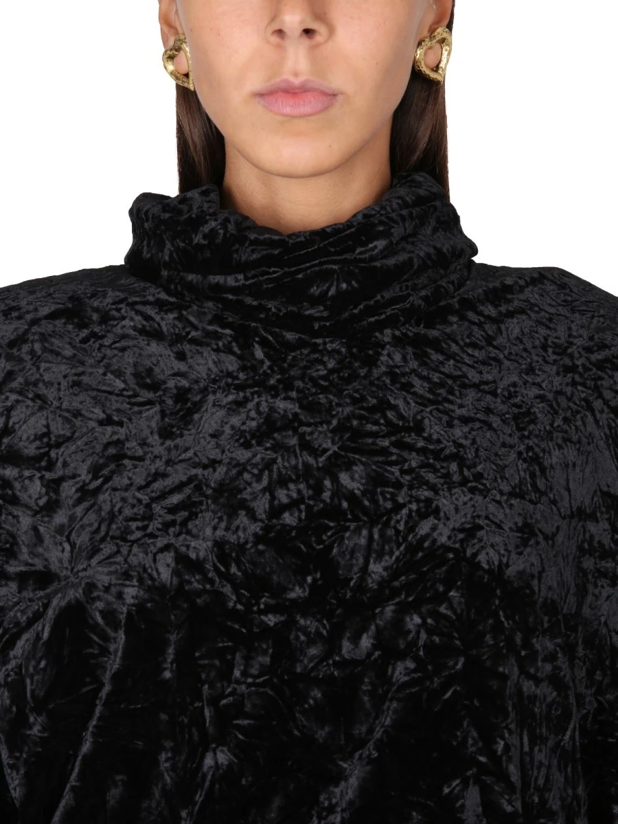 VELVET TURTLENECK TOP.webp