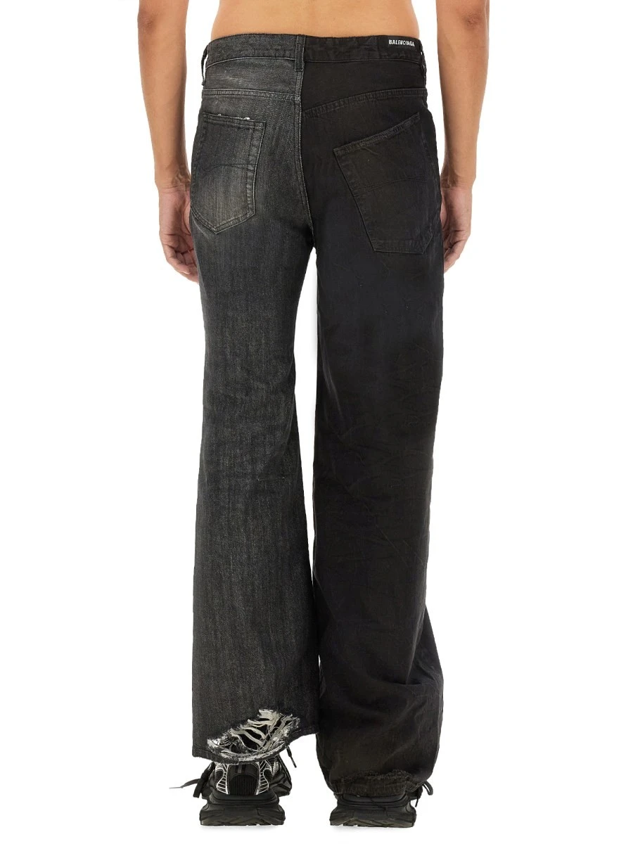 FIFTY-FIFTY JEANS.webp