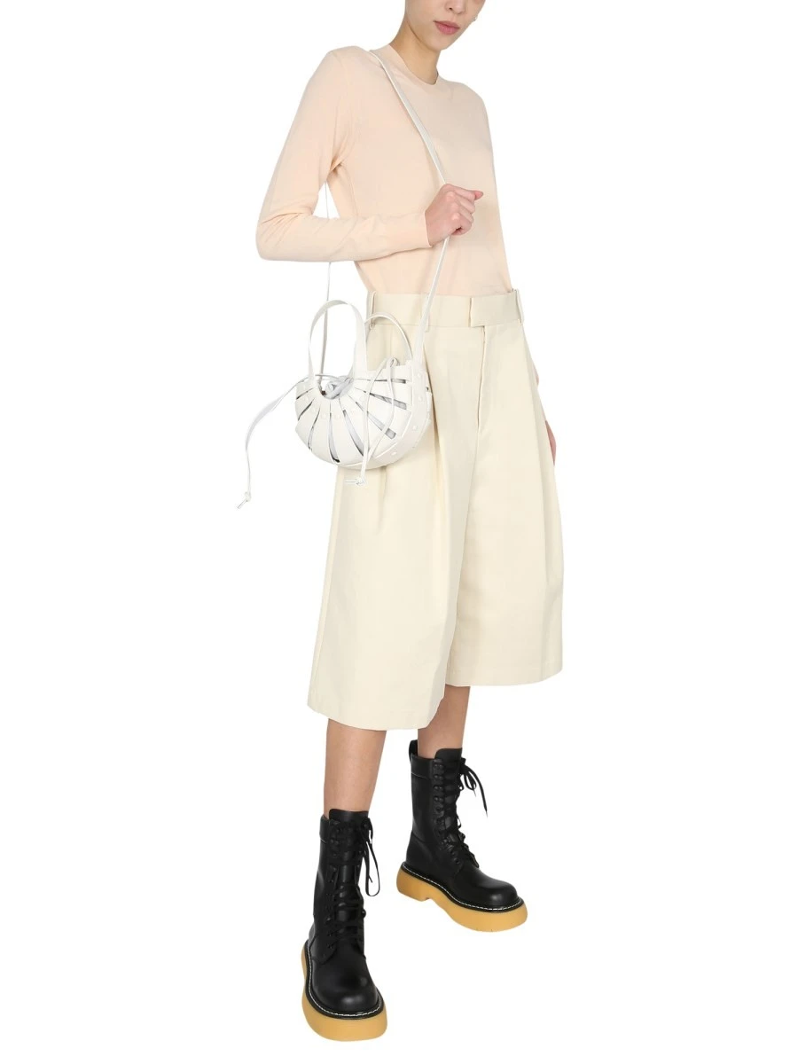 LIGHTWEIGHT LONG SLEEVED SWEATER.webp