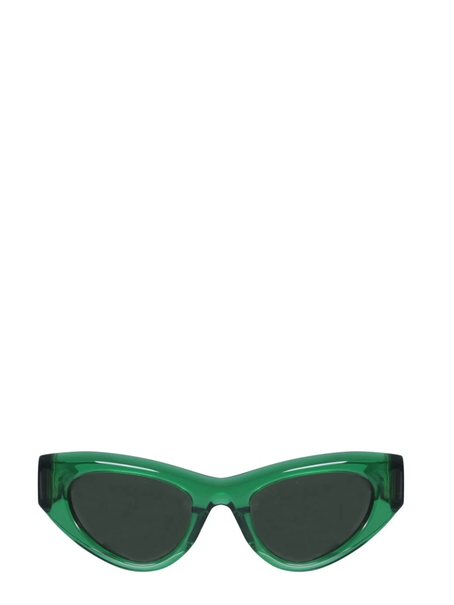 CAT-EYE SUNGLASSES.webp