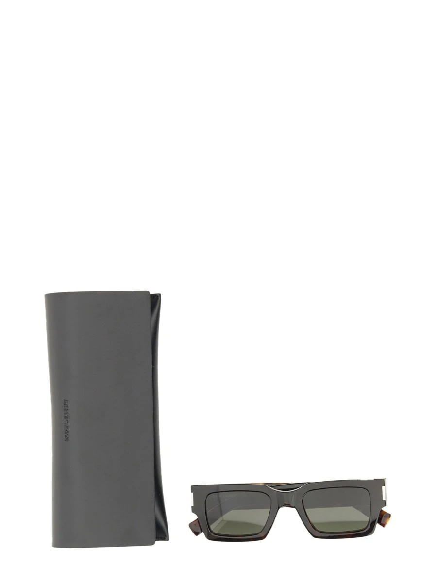 EYEGLASS SL 572.webp