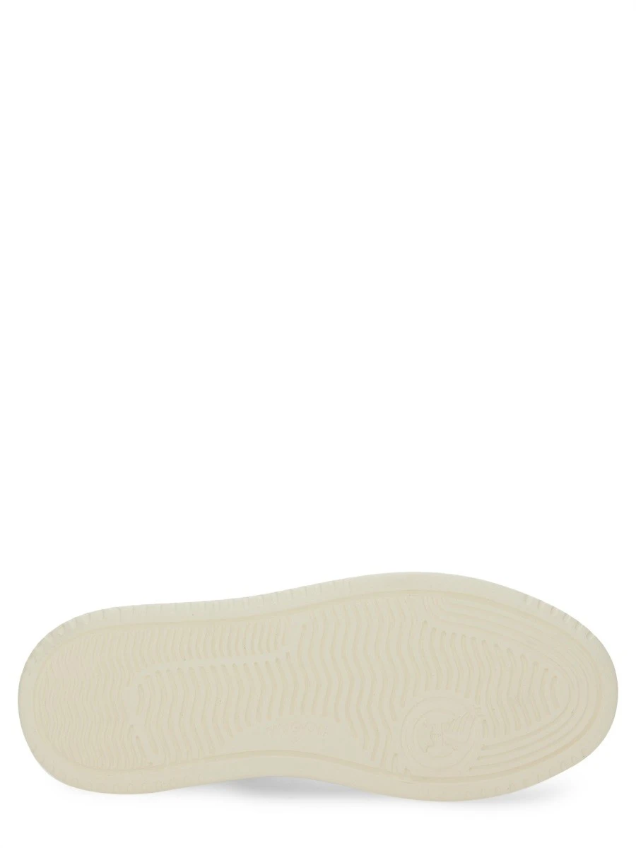 LEATHER SNEAKER.webp