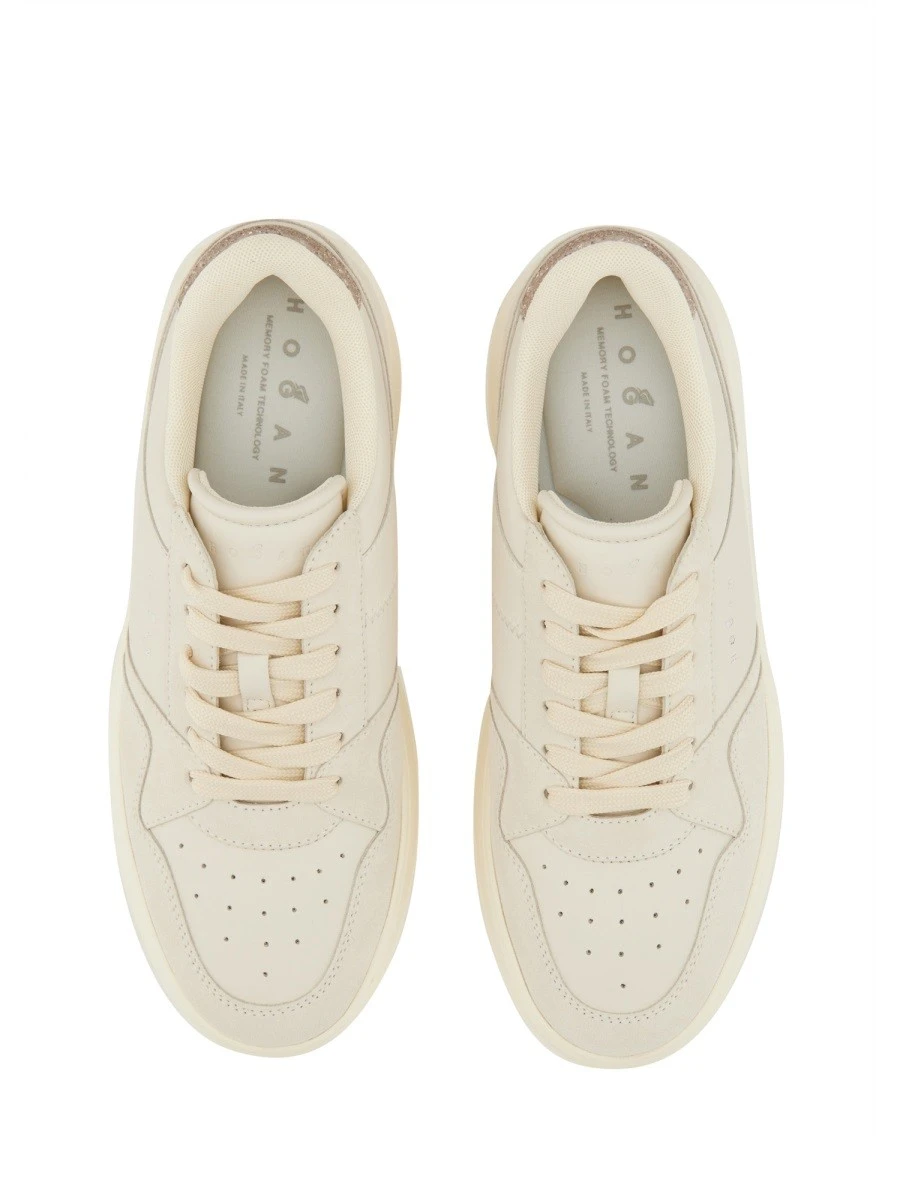 LEATHER SNEAKER.webp