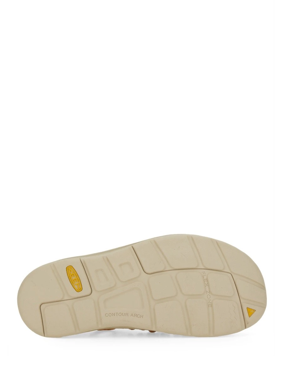"UNEEK W-OAK" SANDAL.webp