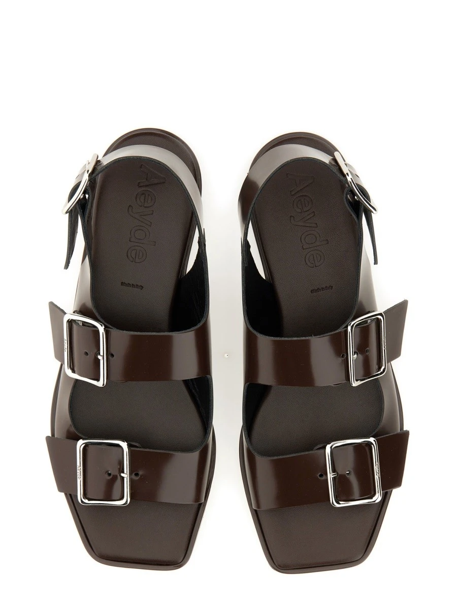 SANDAL "TEKLA".webp