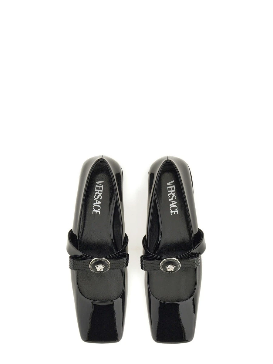 PATENT LEATHER BALLERINA "GIANNI RIBBON".webp