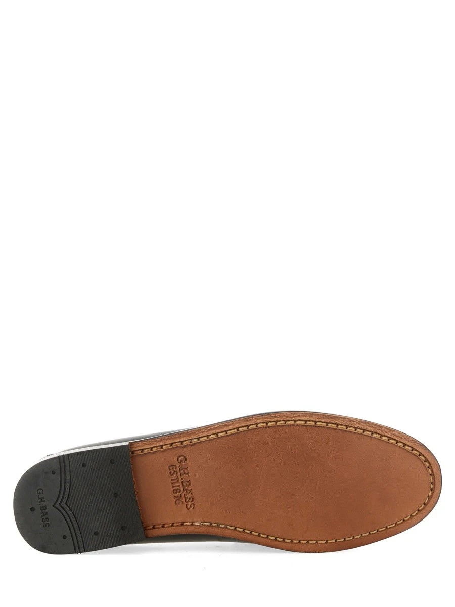 PENNY LOAFER.webp