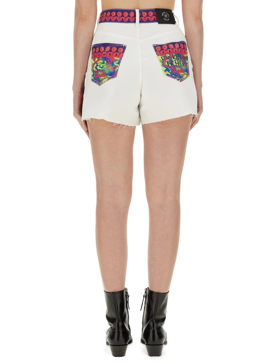 LOGO PRINT SHORTS.webp