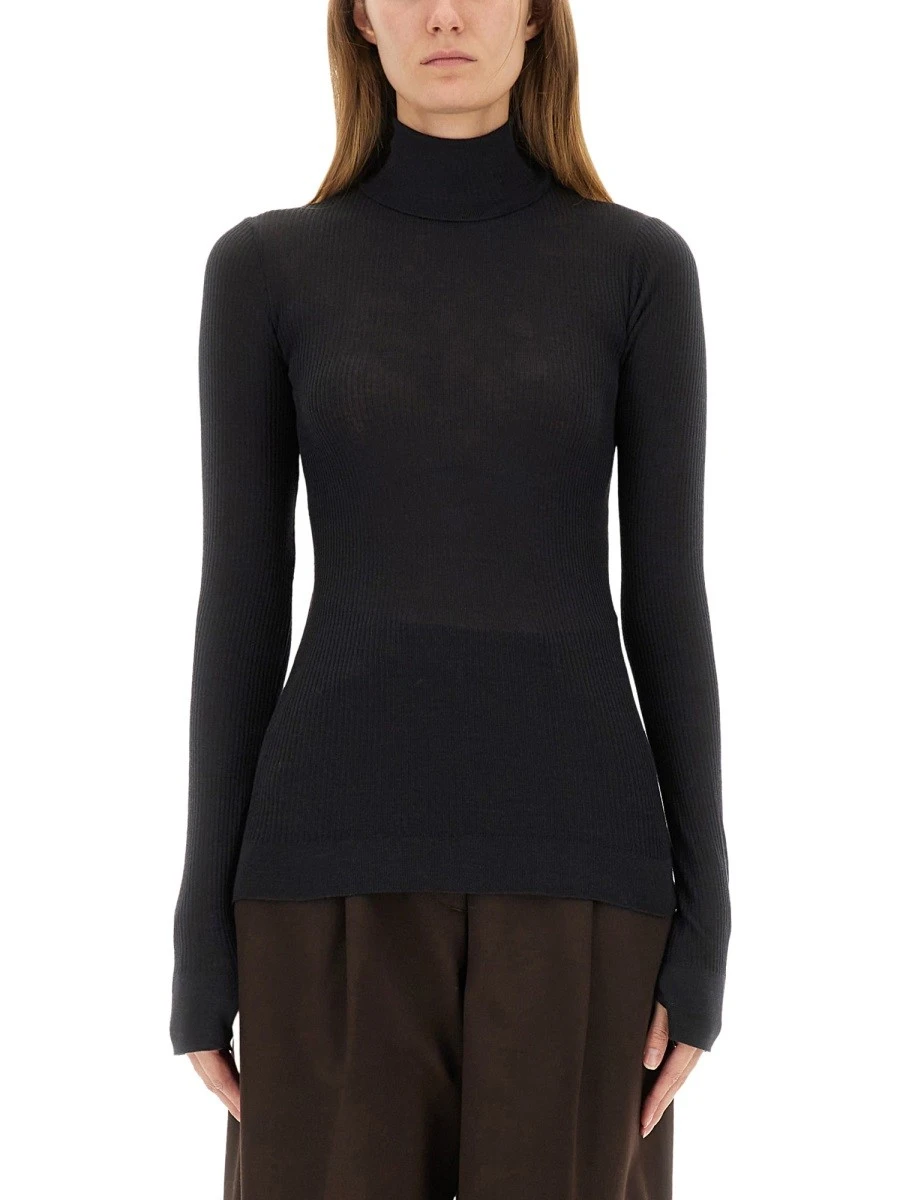TURTLENECK TOP.webp
