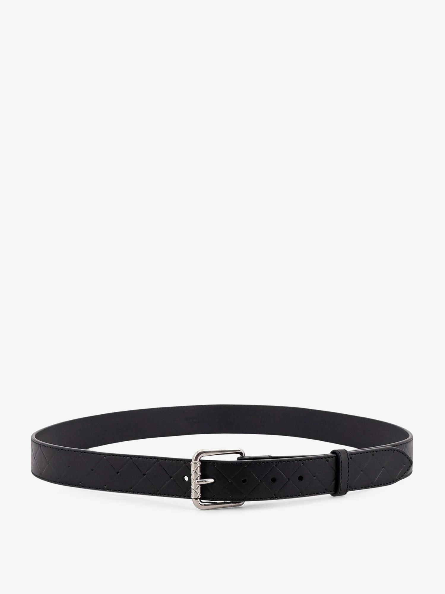 Leather belt.webp