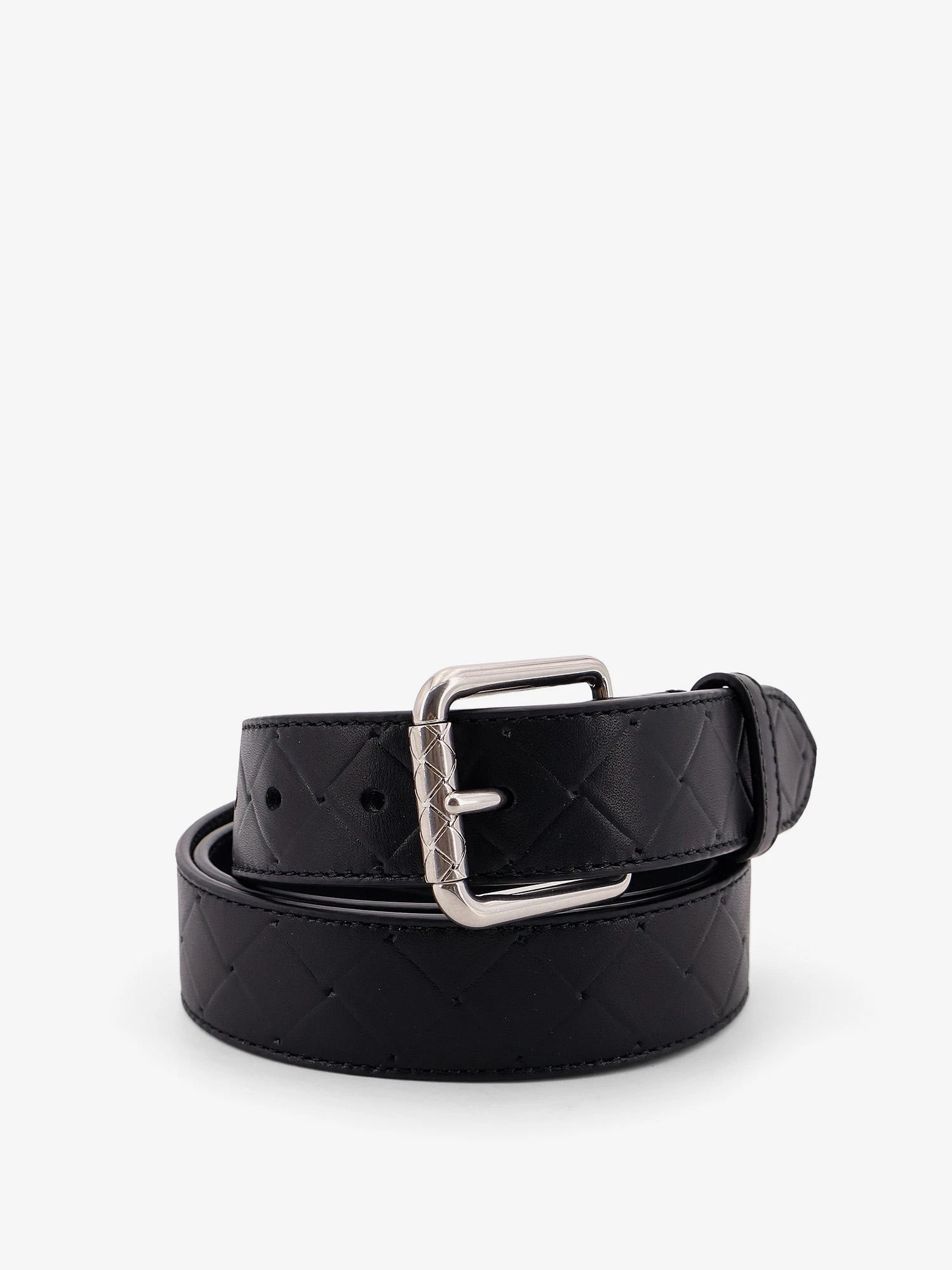 Leather belt.webp
