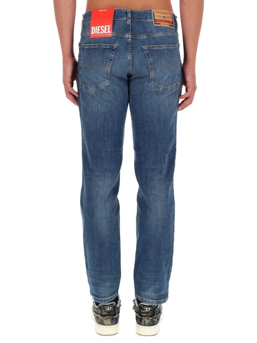 "D-FINITIVE" JEANS.webp