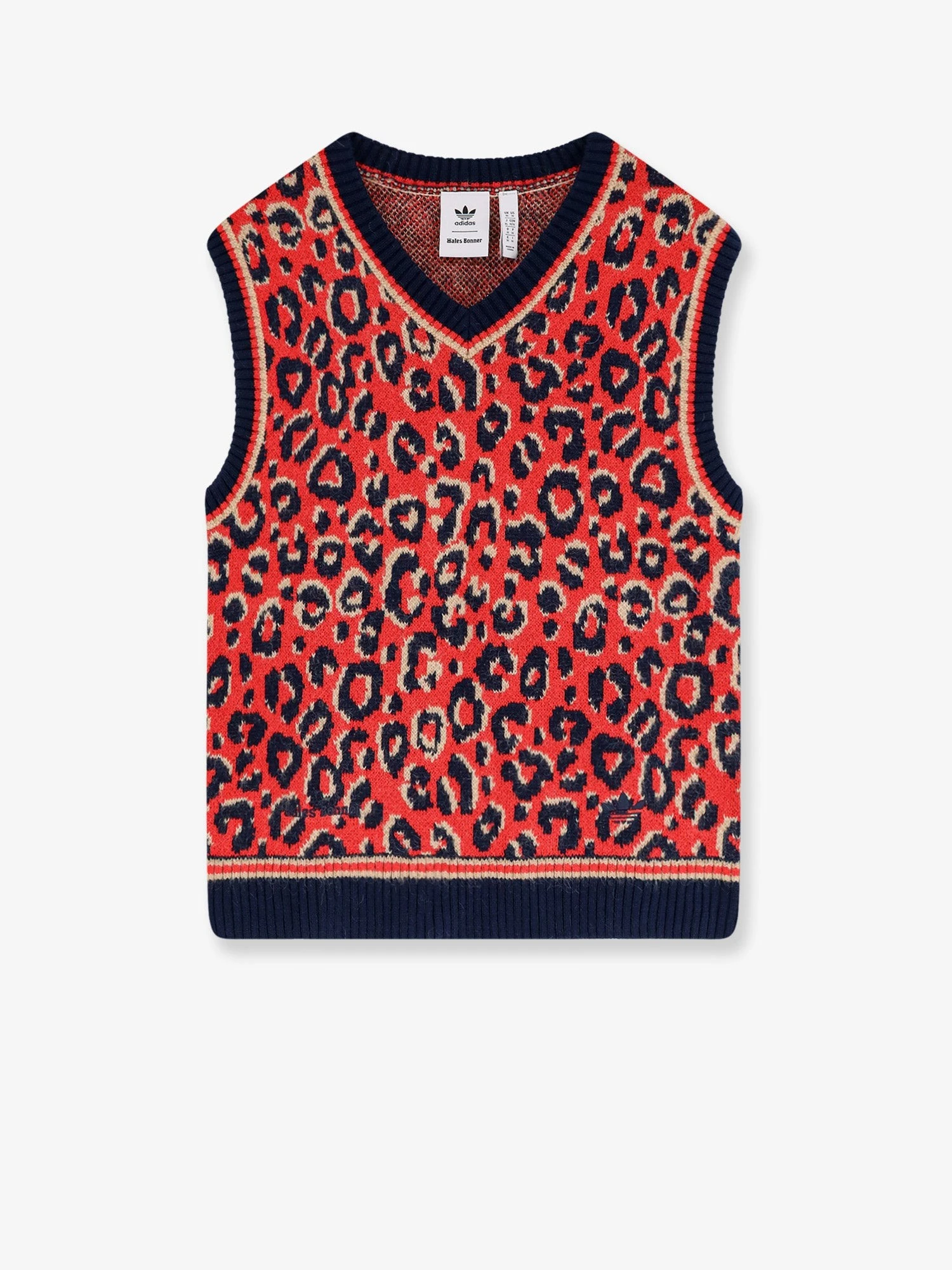 Wool blend sweater with animal print.webp