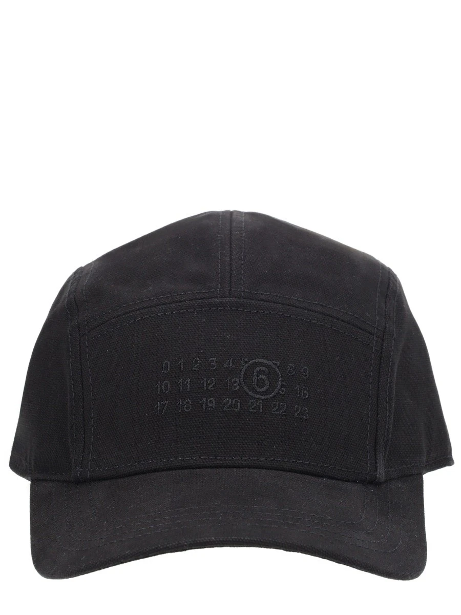 BASEBALL CAP WITH LOGO.webp