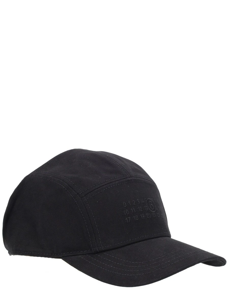 BASEBALL CAP WITH LOGO.webp