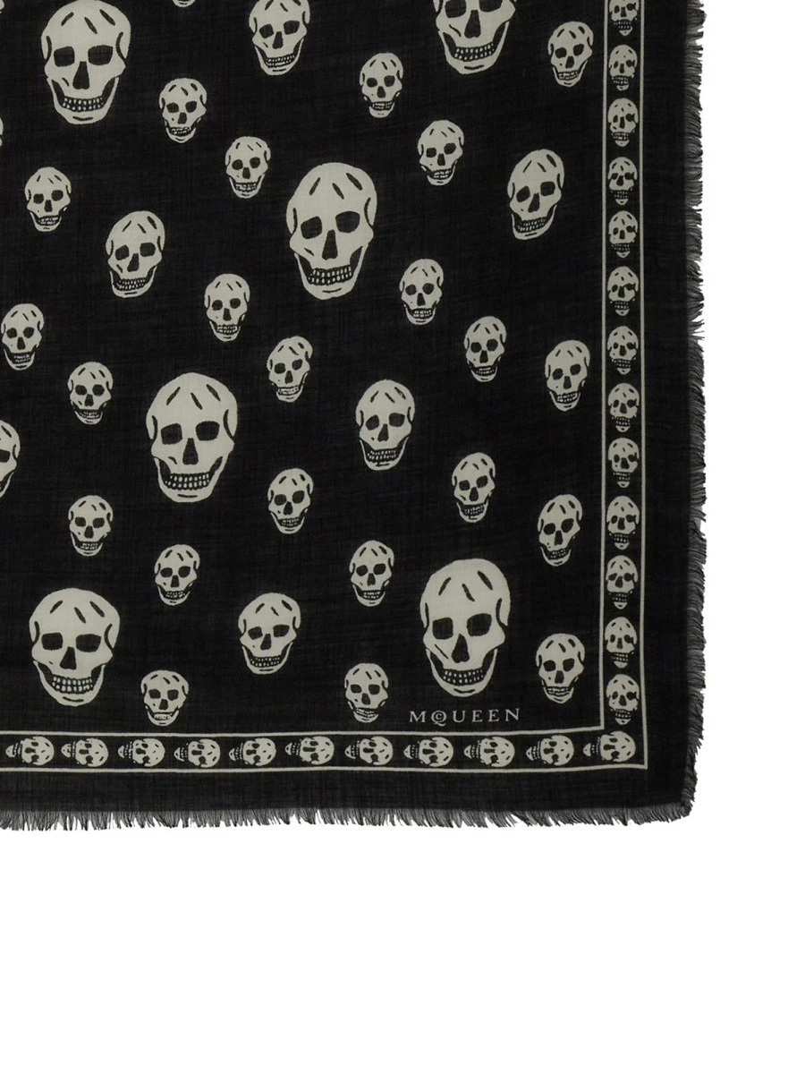 "SKULL" SCARF.webp