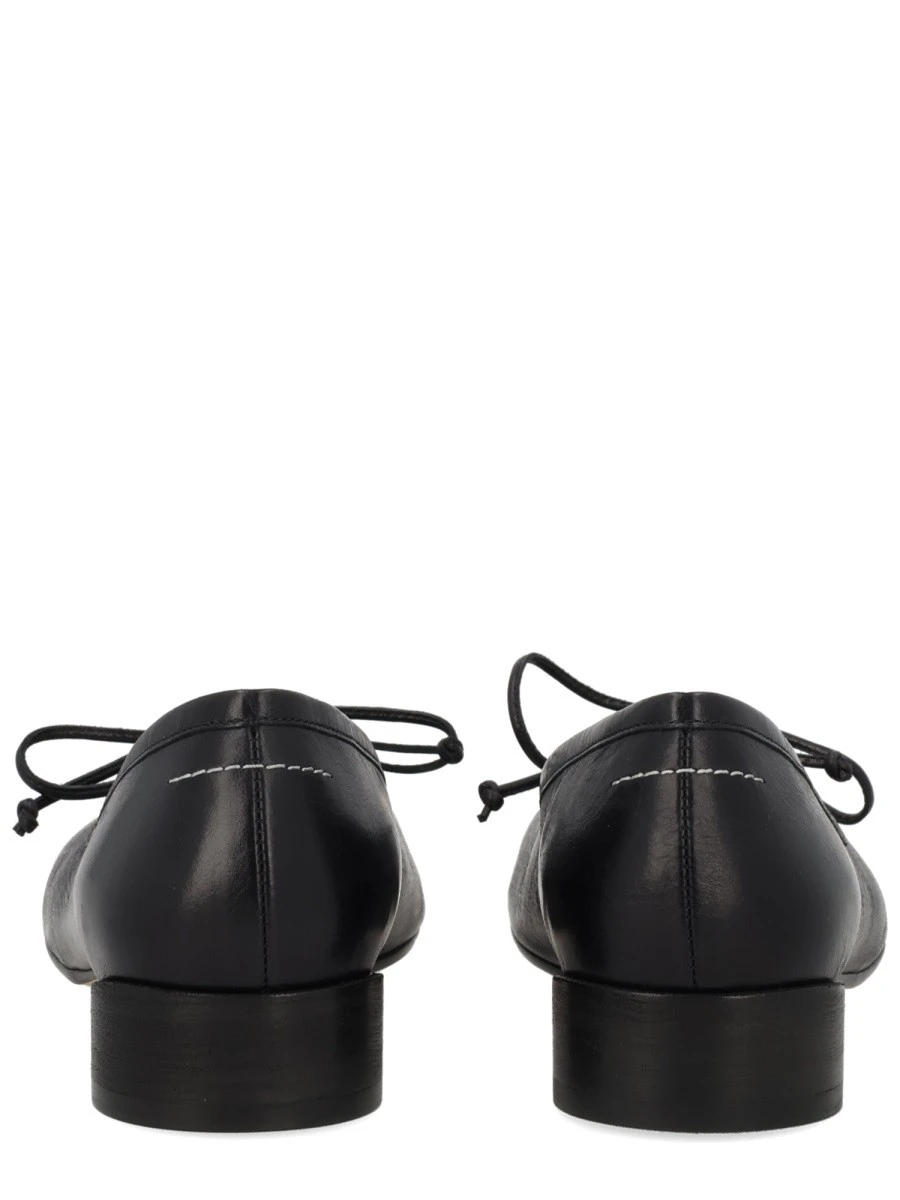 BALLERINA WITH ANATOMICAL TOE.webp