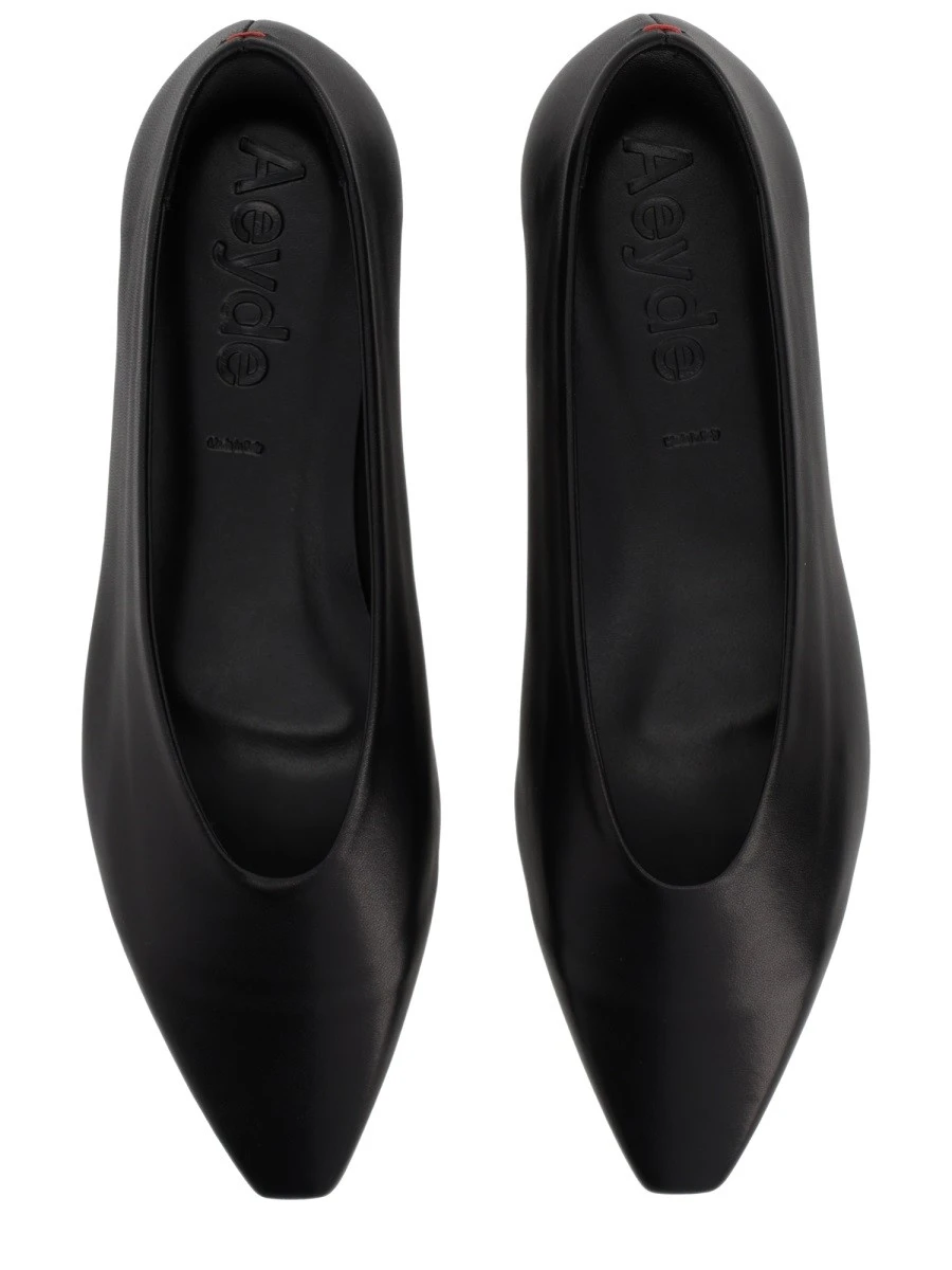 DANCER "KIRSTEN".webp