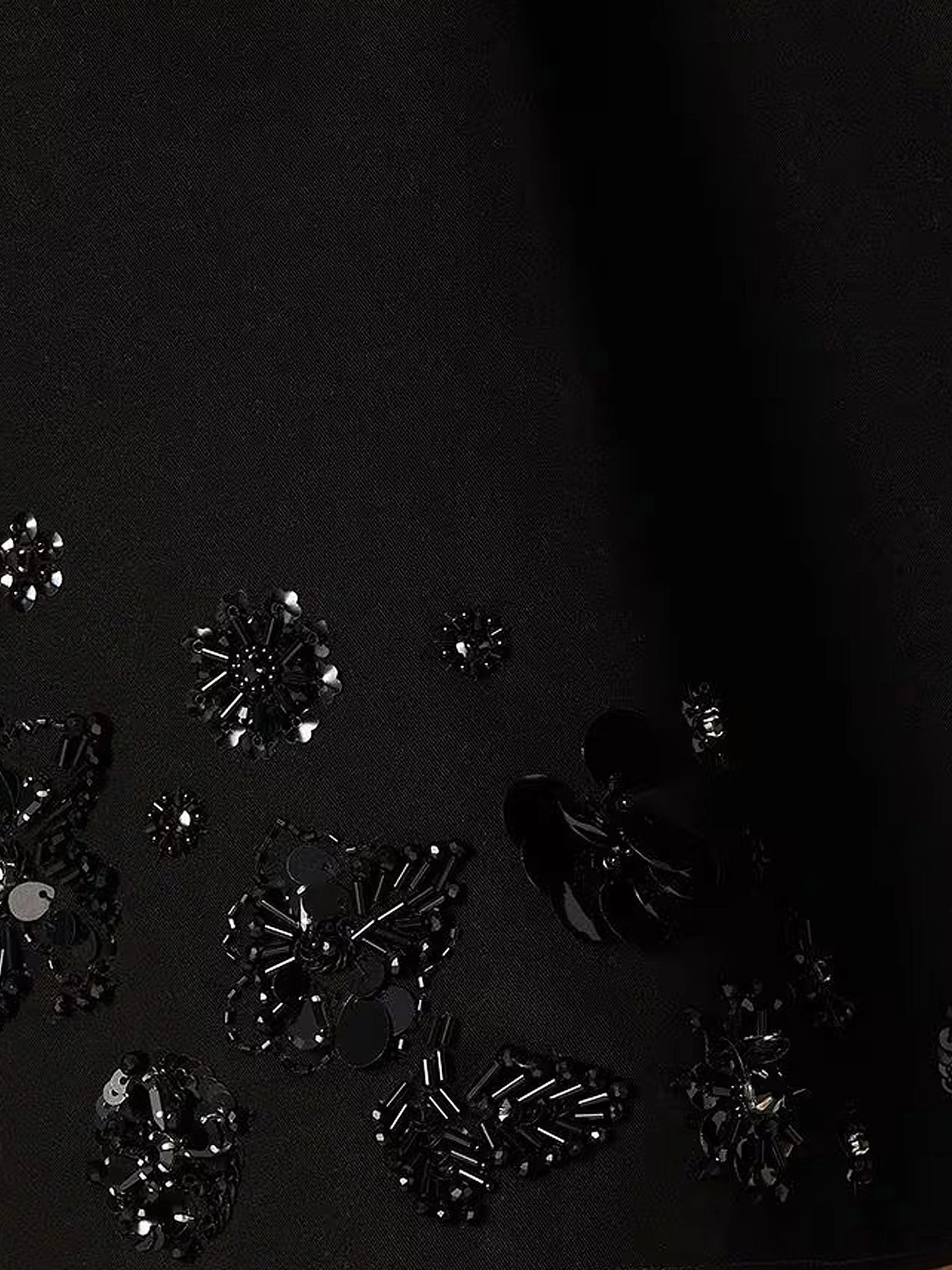 Cotton blend midi skirt with floral sequin and crystal details.webp