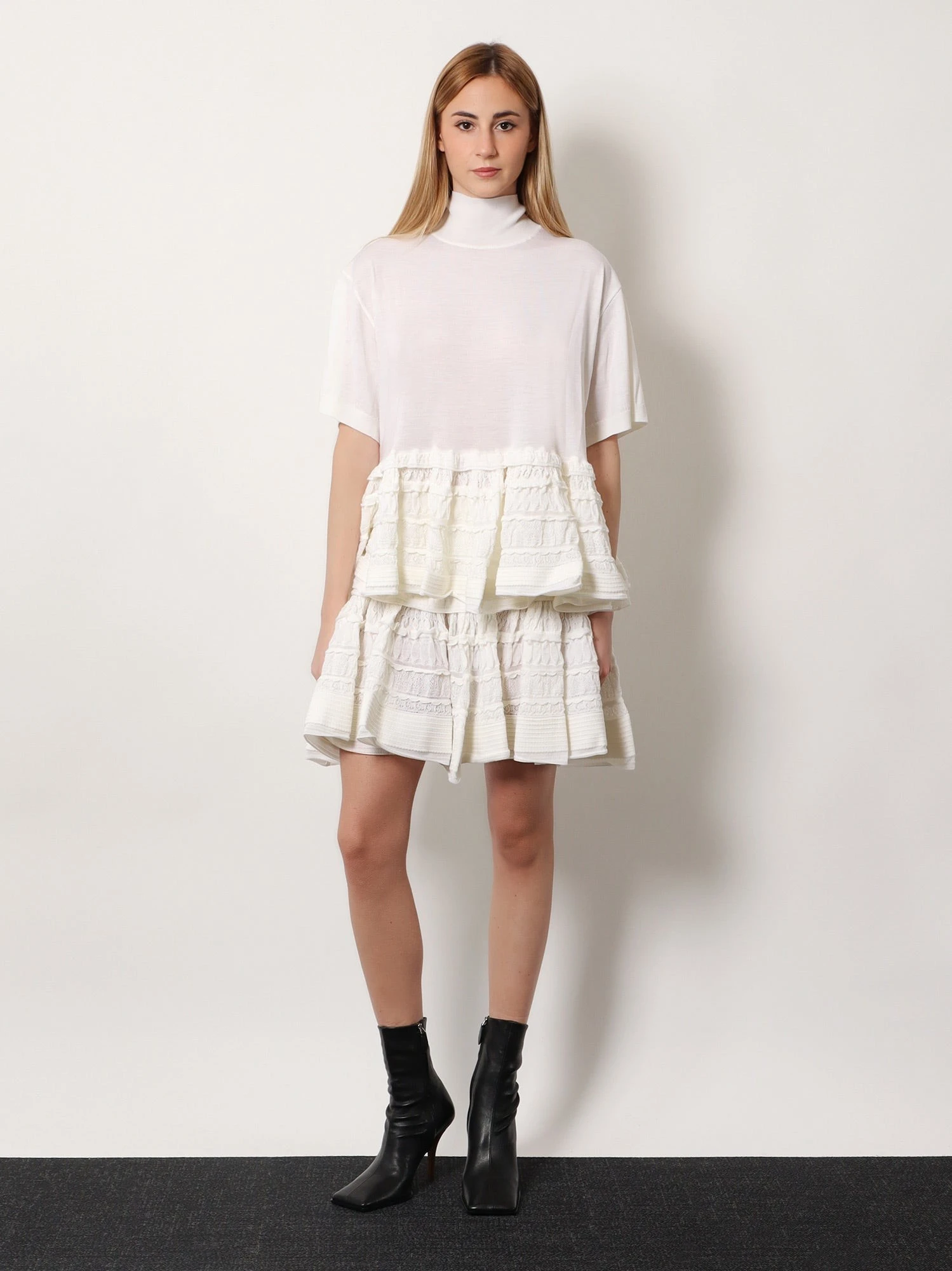 Ruffle virgin wool skirt.webp