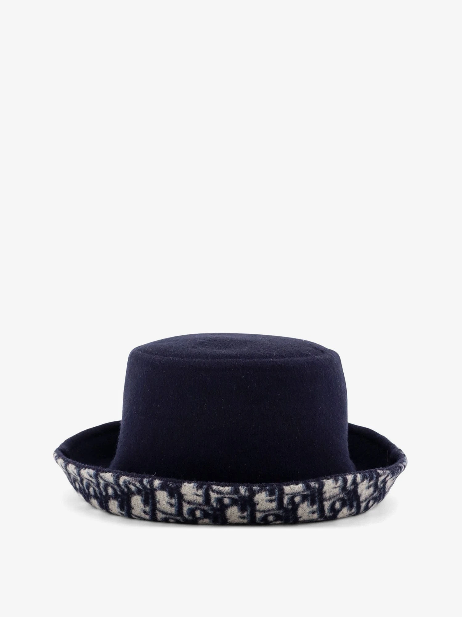 Virgin wool and silk cloche.webp