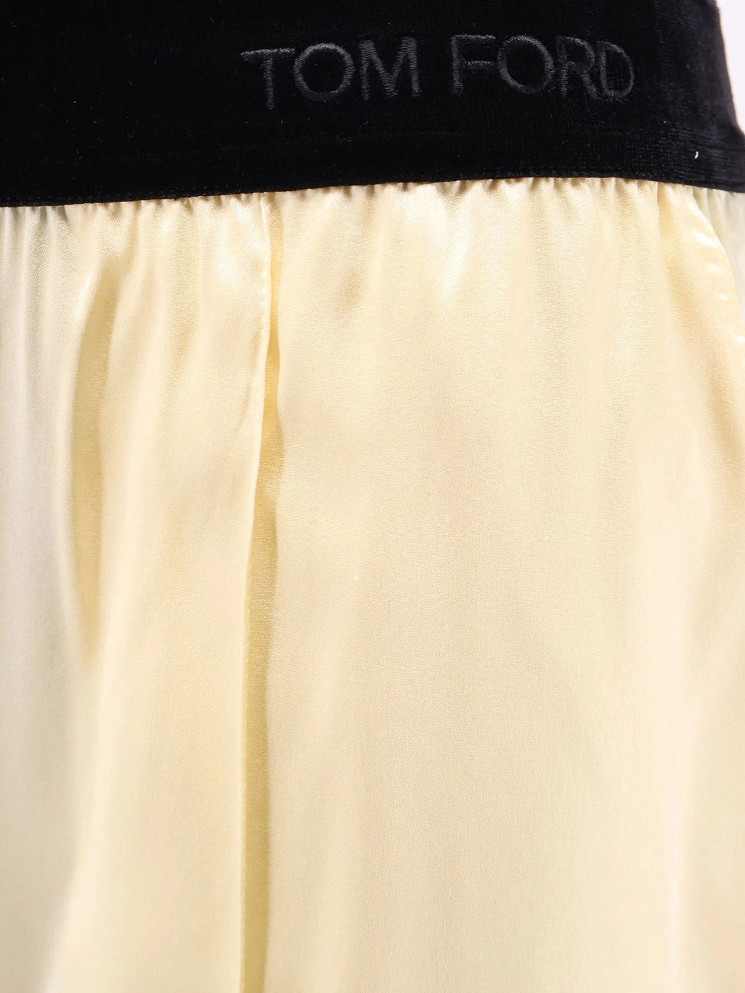 Pyjamas stretch satin trousers.webp