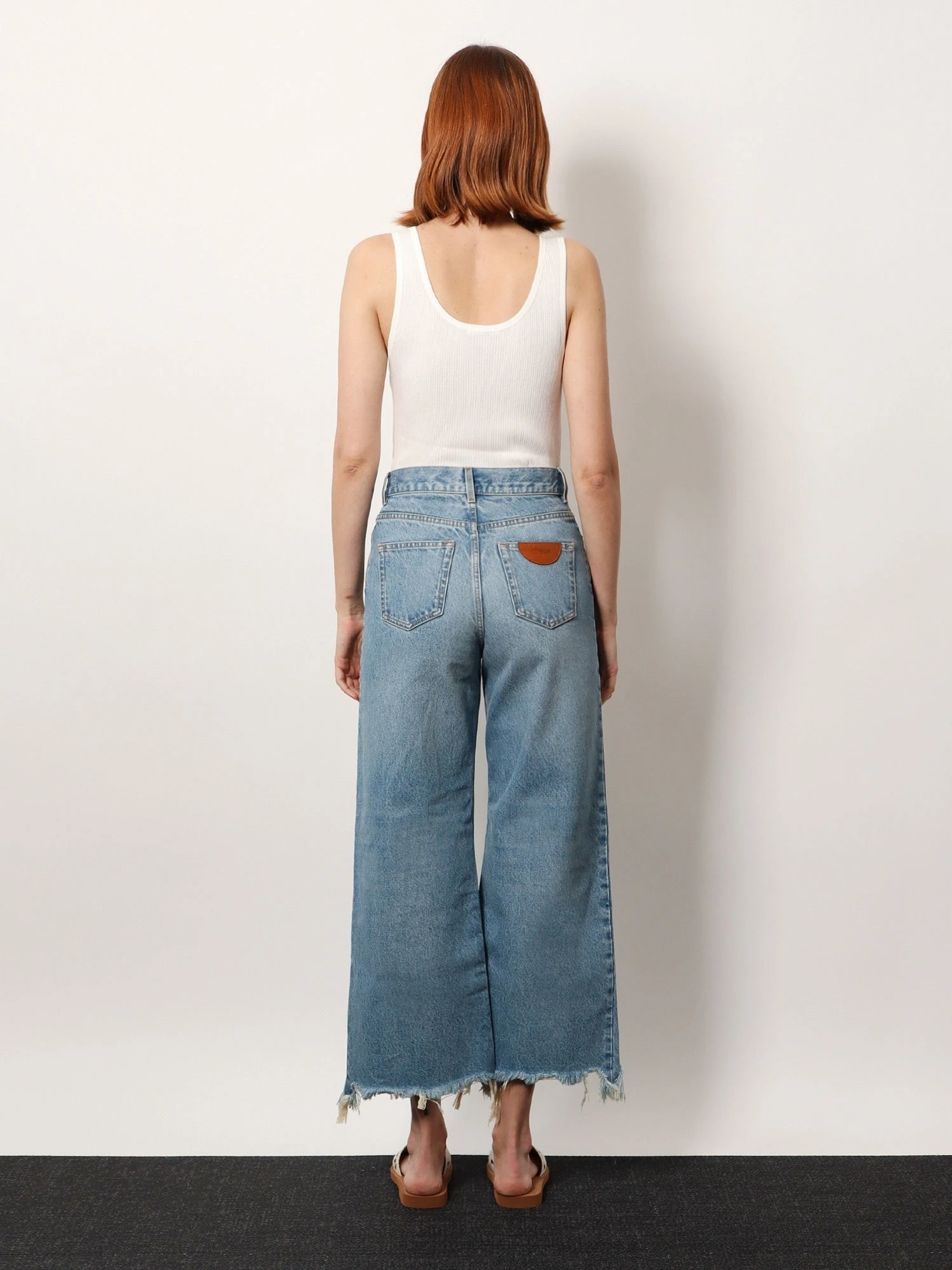 Ribbed cotton tank top.webp