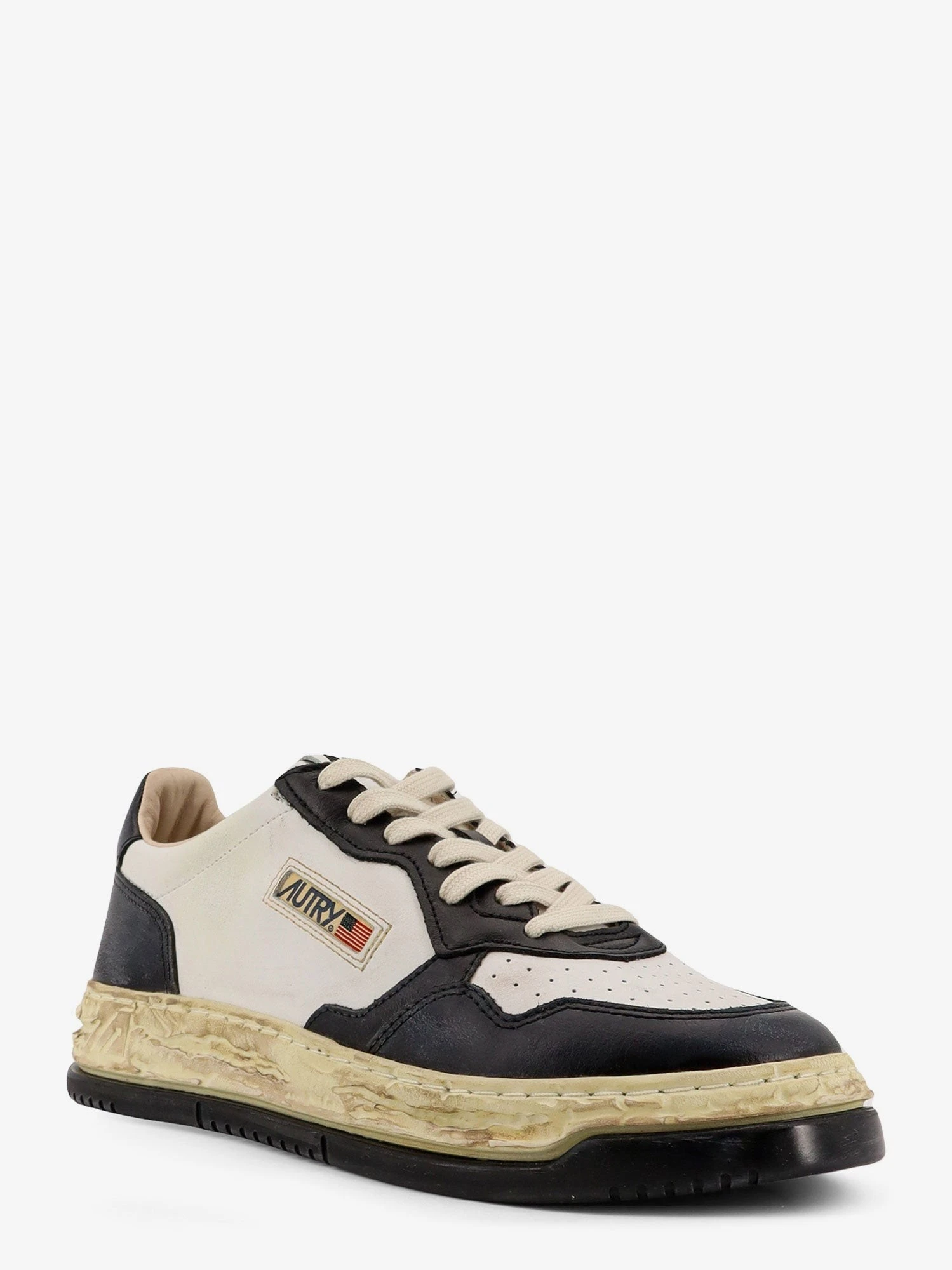 Super Vintage Low leather sneakers.webp