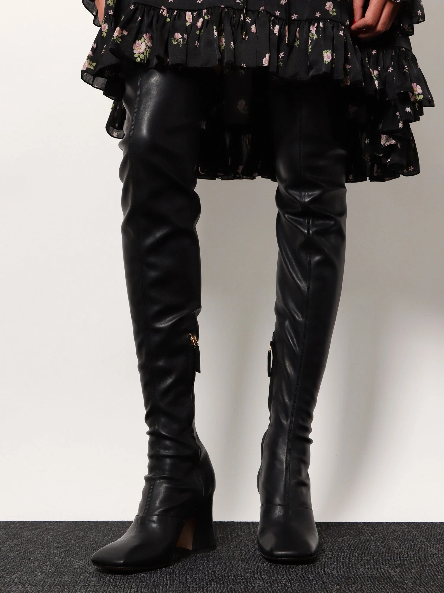Janis Over The Knee leather boots.webp