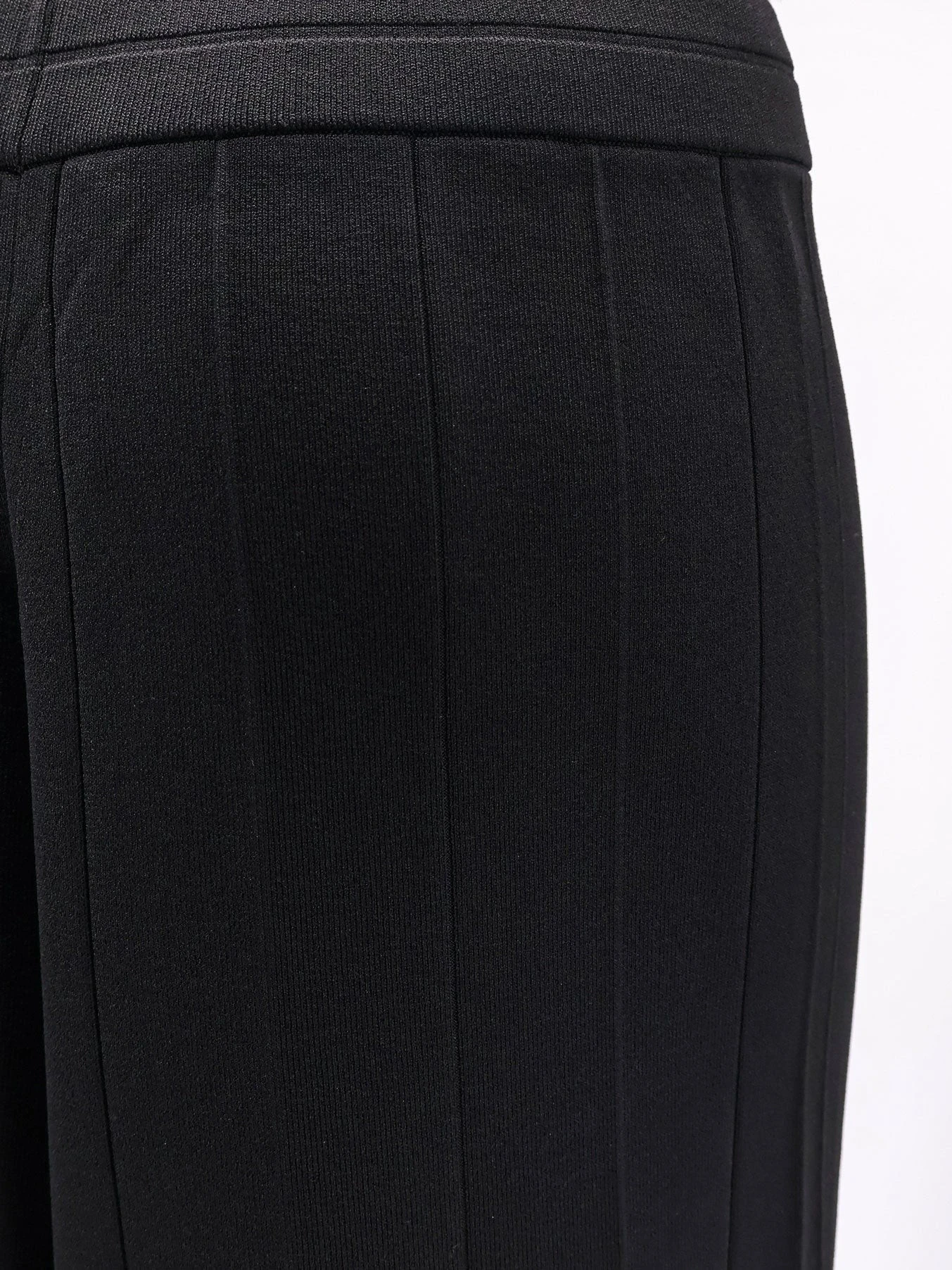 Lama viscose blend trousers.webp