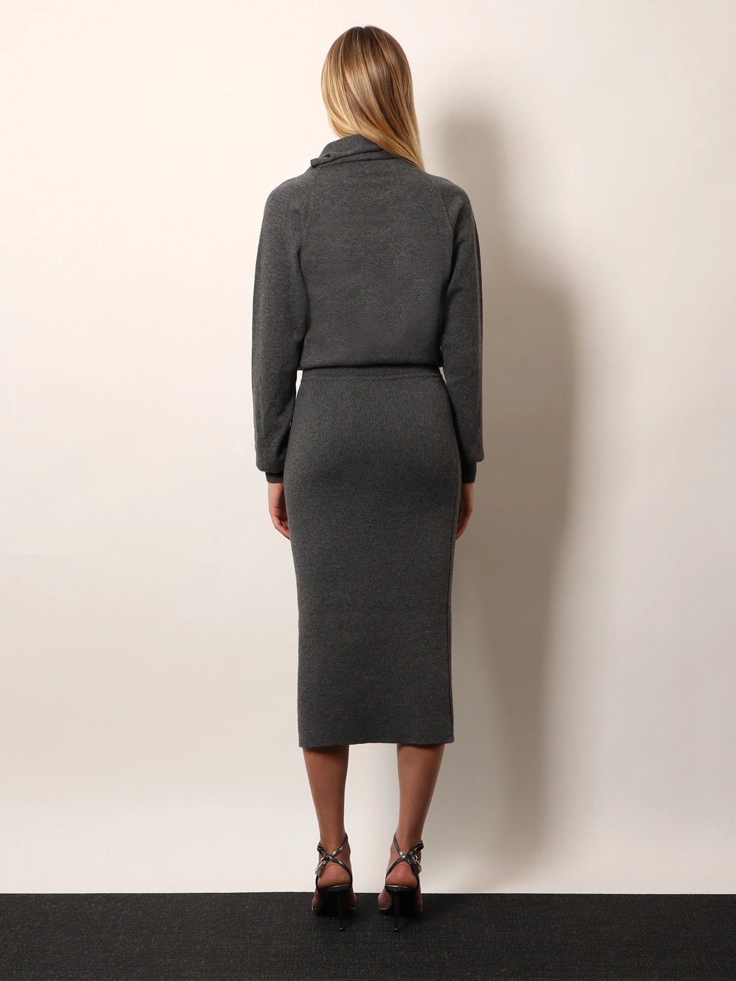 Cashmere and cotton pencil skirt.webp