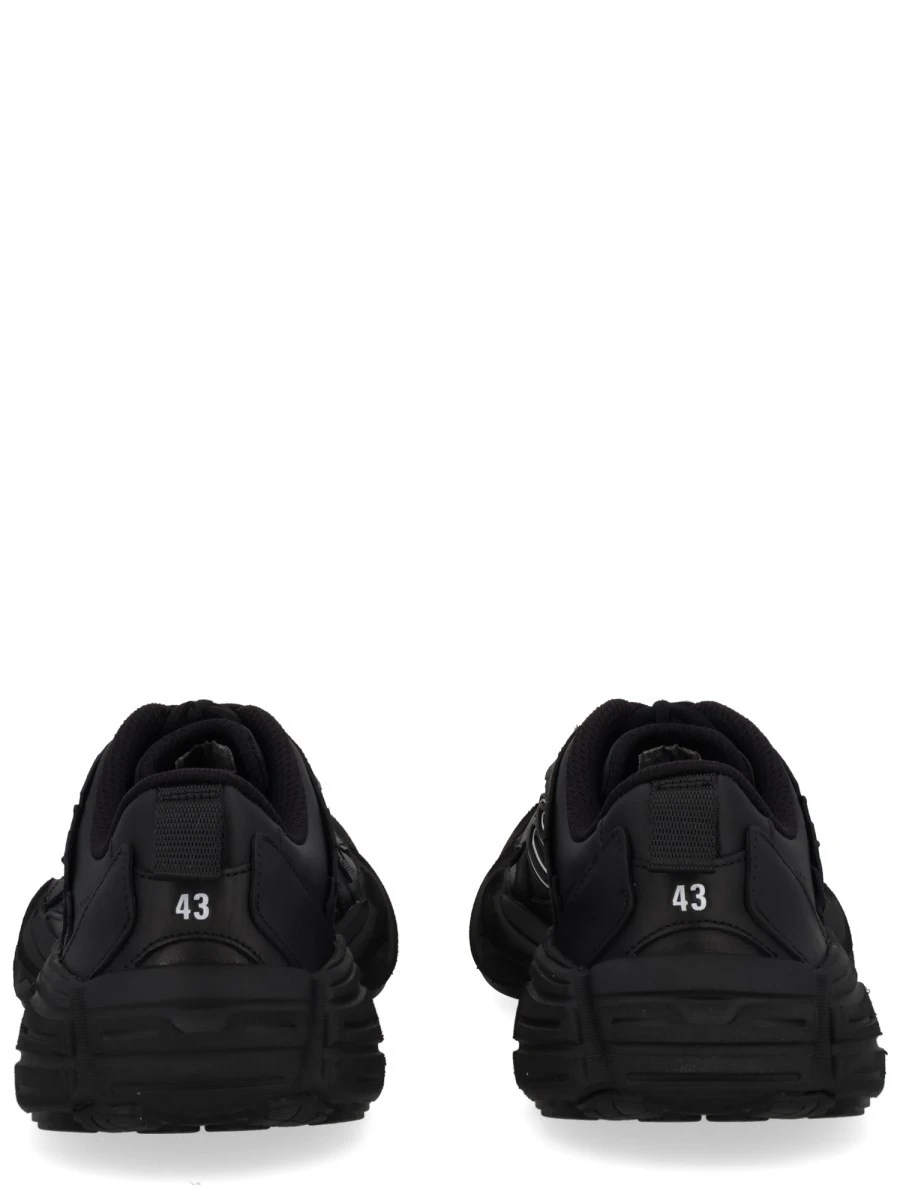 "MONDAY SHOE" SNEAKER.webp