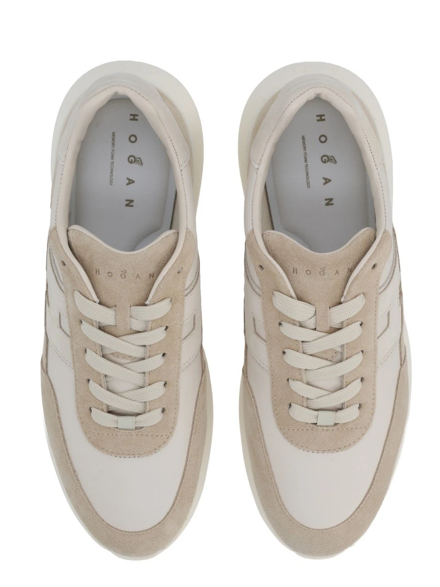 "INTERACTIVE³" SNEAKER.webp